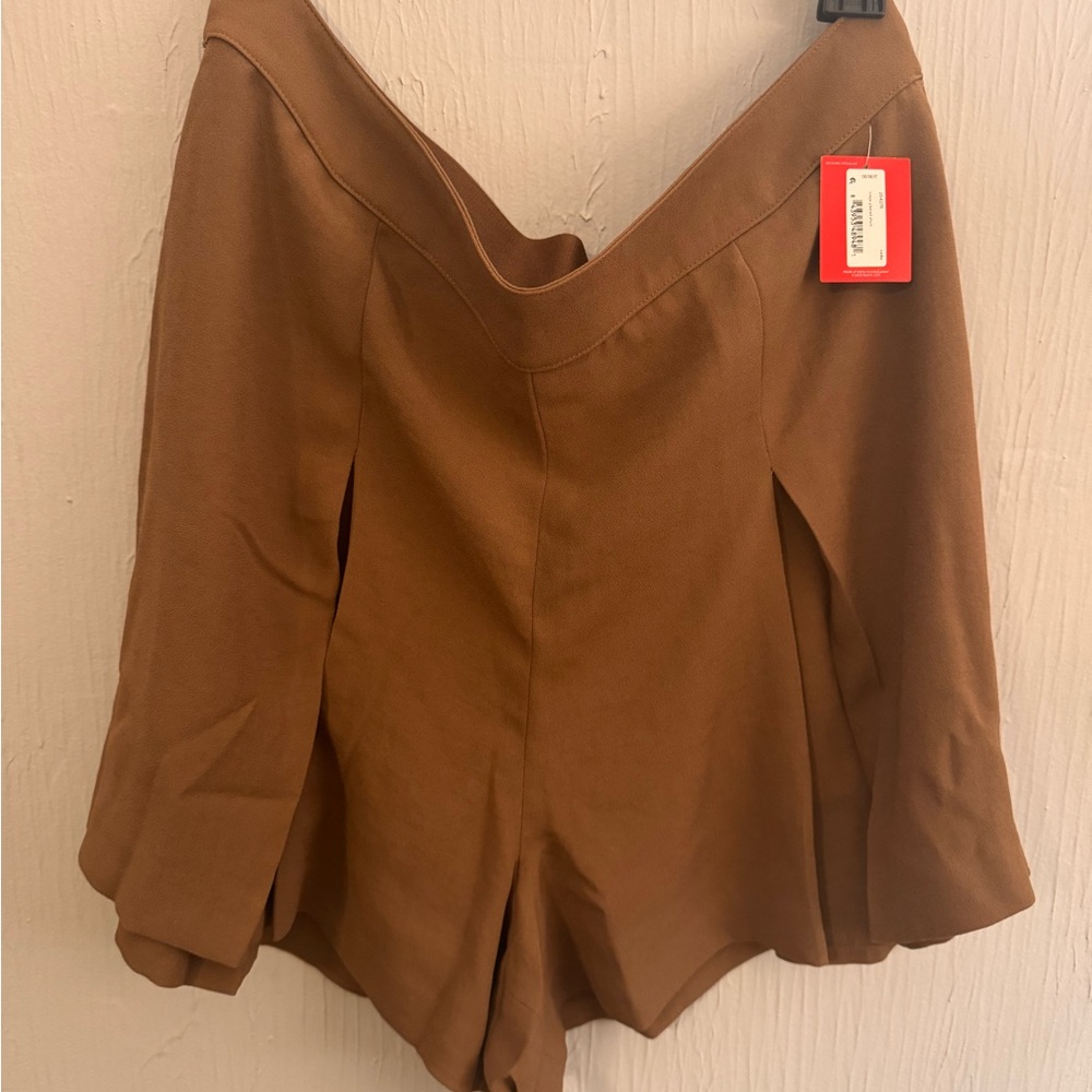 SPANX Women's Tan Shorts